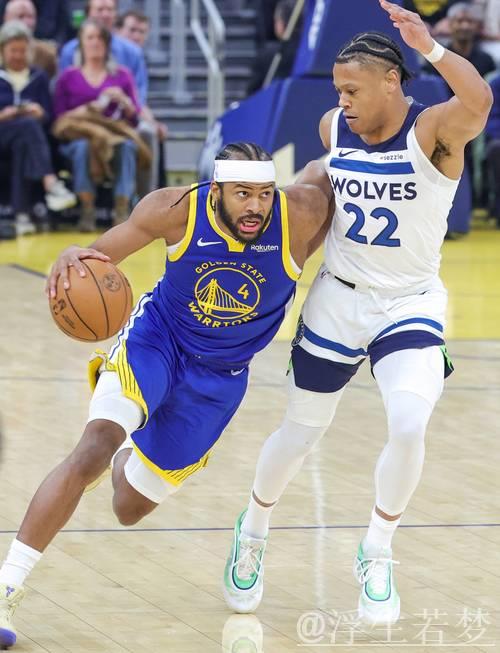 12月13日常规赛:勇士战森林狼 库里高光时刻 12月13日常规赛:勇士战森林狼 库里高光时刻